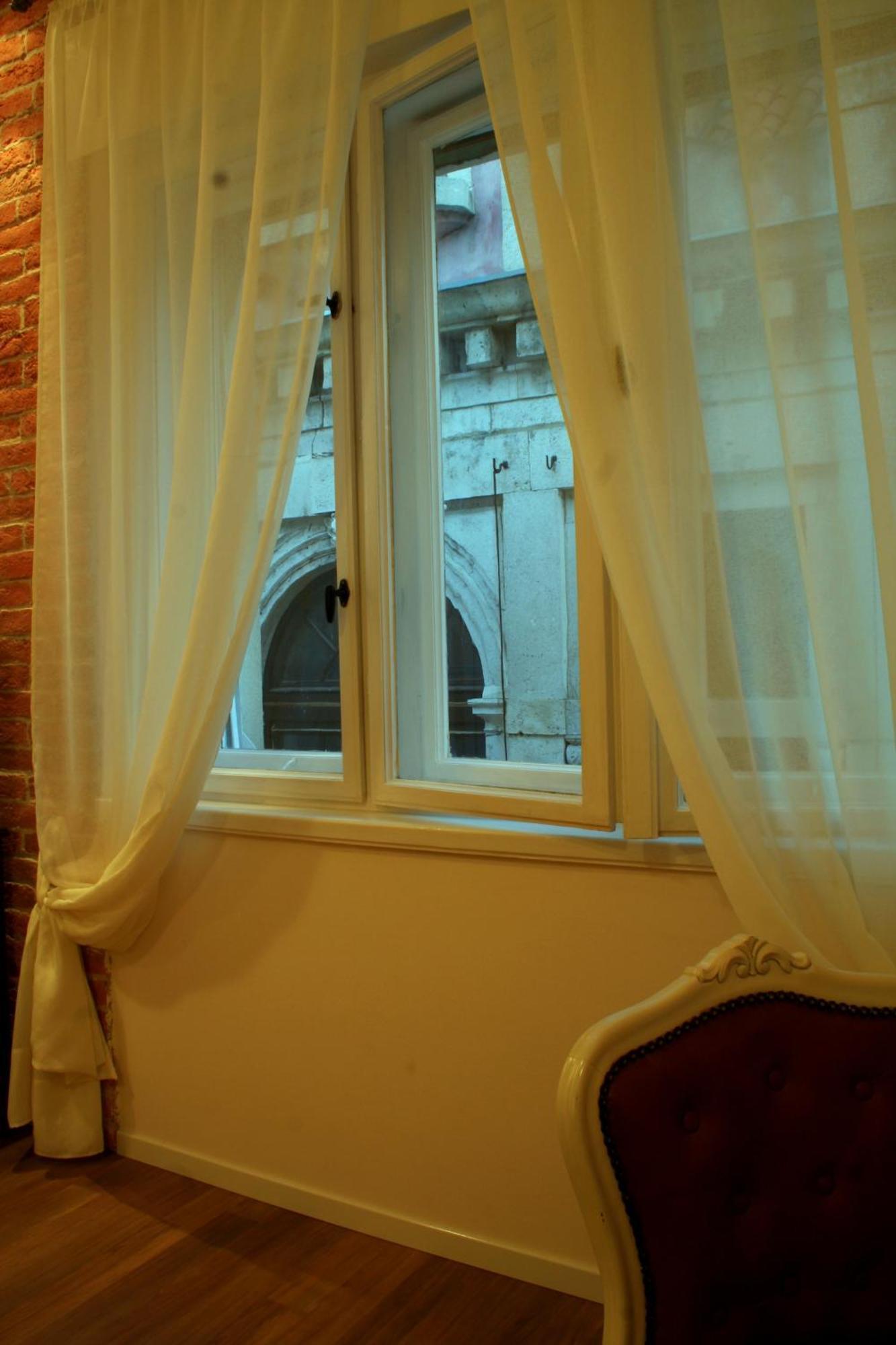 Banica Apartments & Rooms สปลิท ภายนอก รูปภาพ