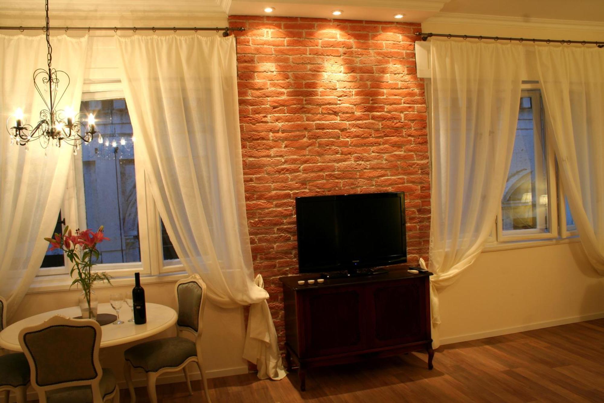 Banica Apartments & Rooms สปลิท ภายนอก รูปภาพ